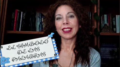 Fotograma del tráiler: El Símbolo de las Palabras, con María Elena López López